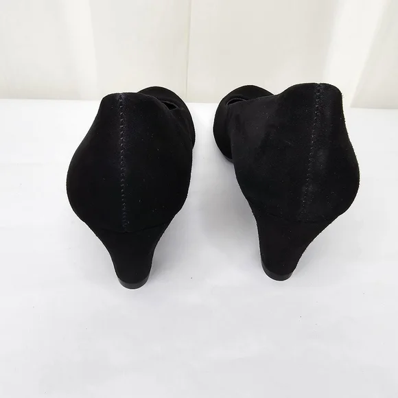 Aerosoles Shore Thing Black Suede Pumps Round Toe Size 7.5 - Picture 8 of 10